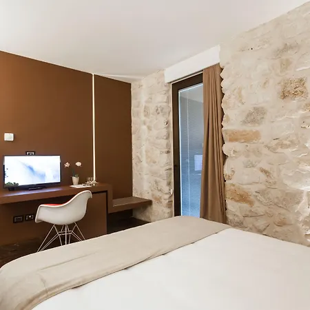 Boscarino Boutique & 4*